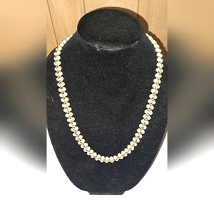 Vtg Gorgeous Napier Simulated Pearl 2 Sided 24" Gold Tone Necklace Snap Clasp